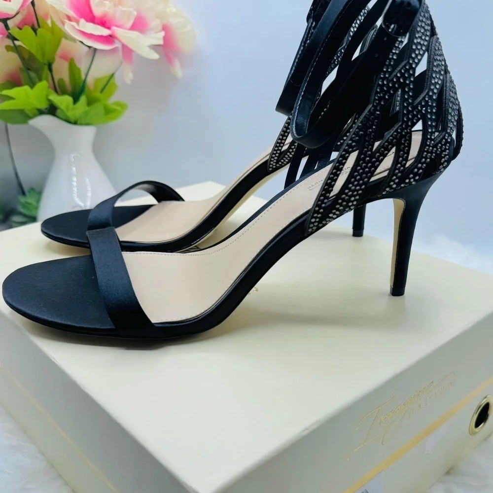 Imagine by Vince Camuto IM-Pharra Pumps